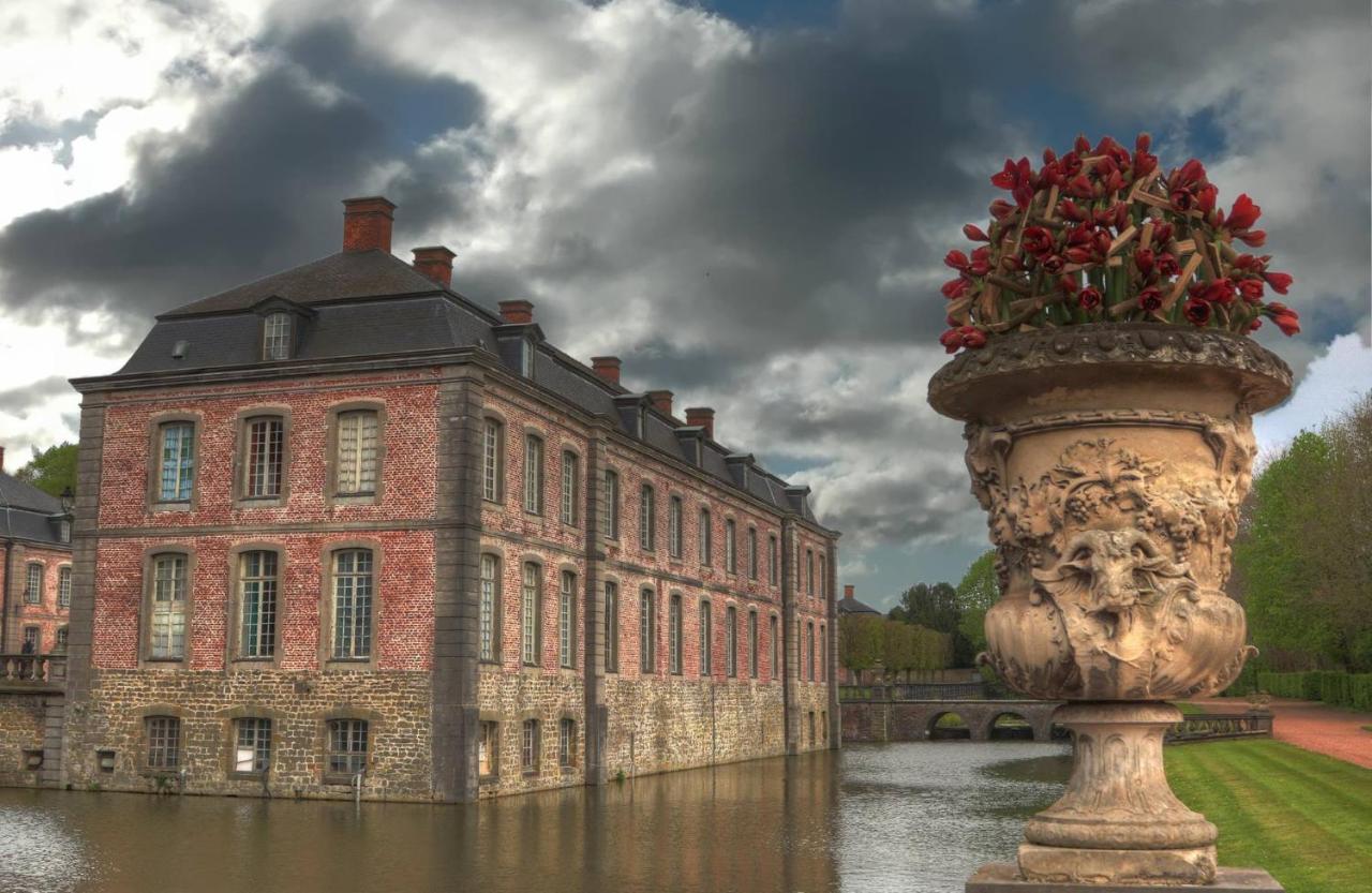 Le Lodges Quievrain Exterior photo